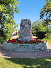 Sylvan Lake Municipal Library — photo courtesy Sylvan Lake Municipal Library via Google Business